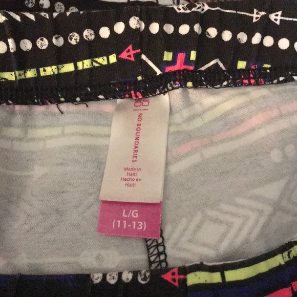 Pattern Leggings - Picture 3 of 3